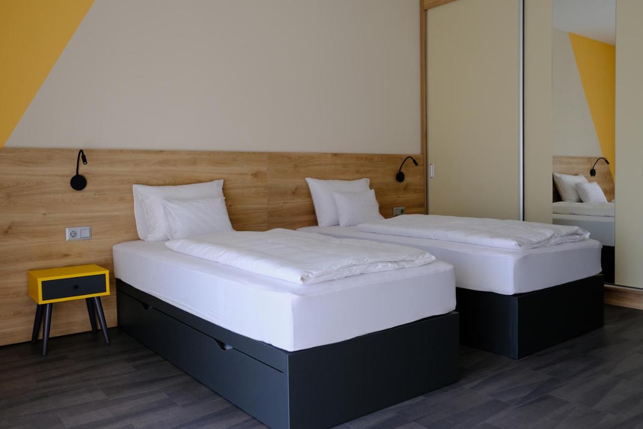 Kiraly Park Hotel Szombathely Eksteriør bilde