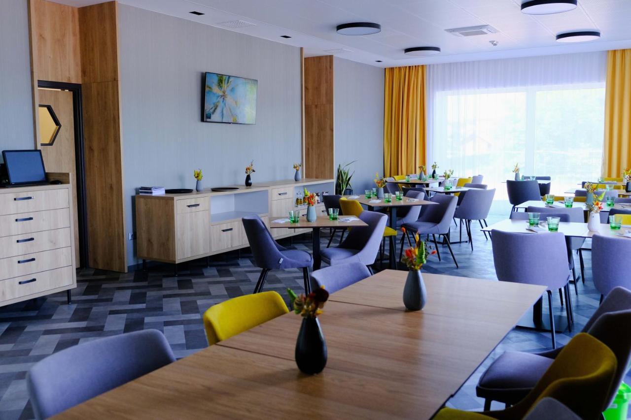 Kiraly Park Hotel Szombathely Eksteriør bilde